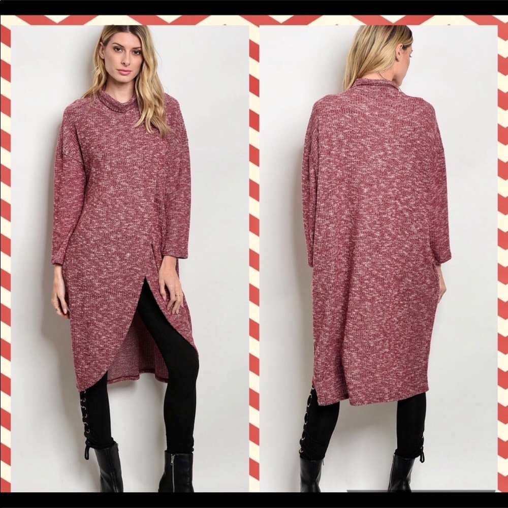 ✨Warm & Cozy Burgundy Sweater✨
